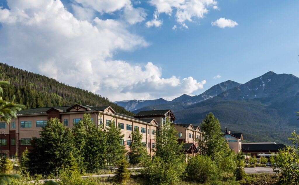 Press Release: Elevated Community Health Thanks Local Ski Resort Partners